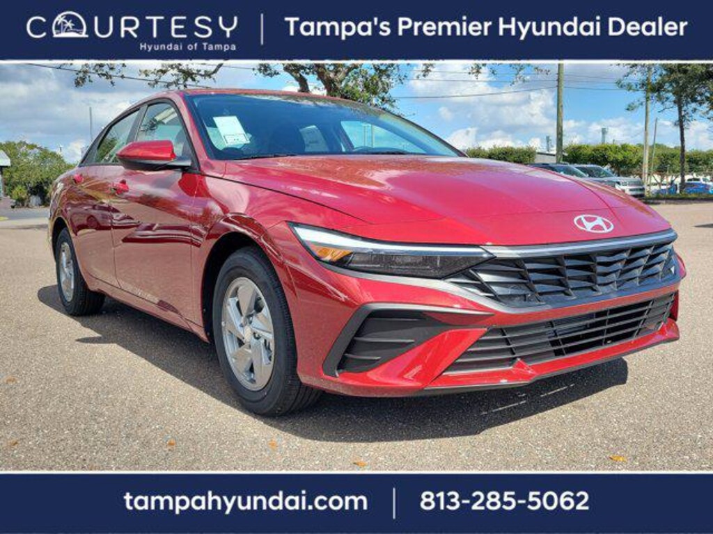 New 2026 Hyundai Elantra SE Sedan