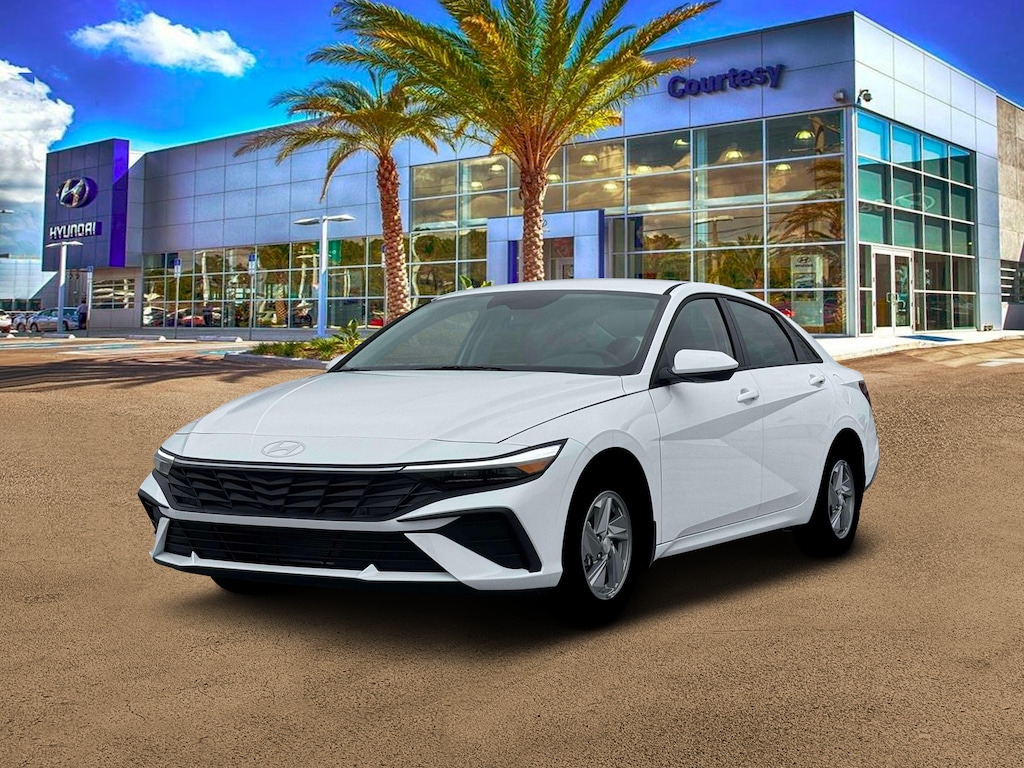 New 2026 Hyundai Elantra SE Sedan