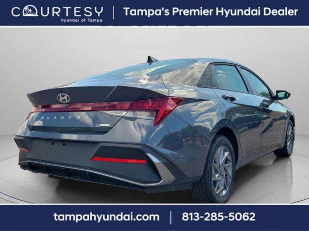 New 2025 Hyundai Elantra Hybrid Blue Sedan