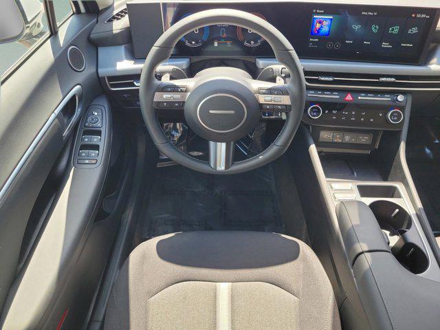 2025 Hyundai Sonata Hybrid SEL - Photo 24