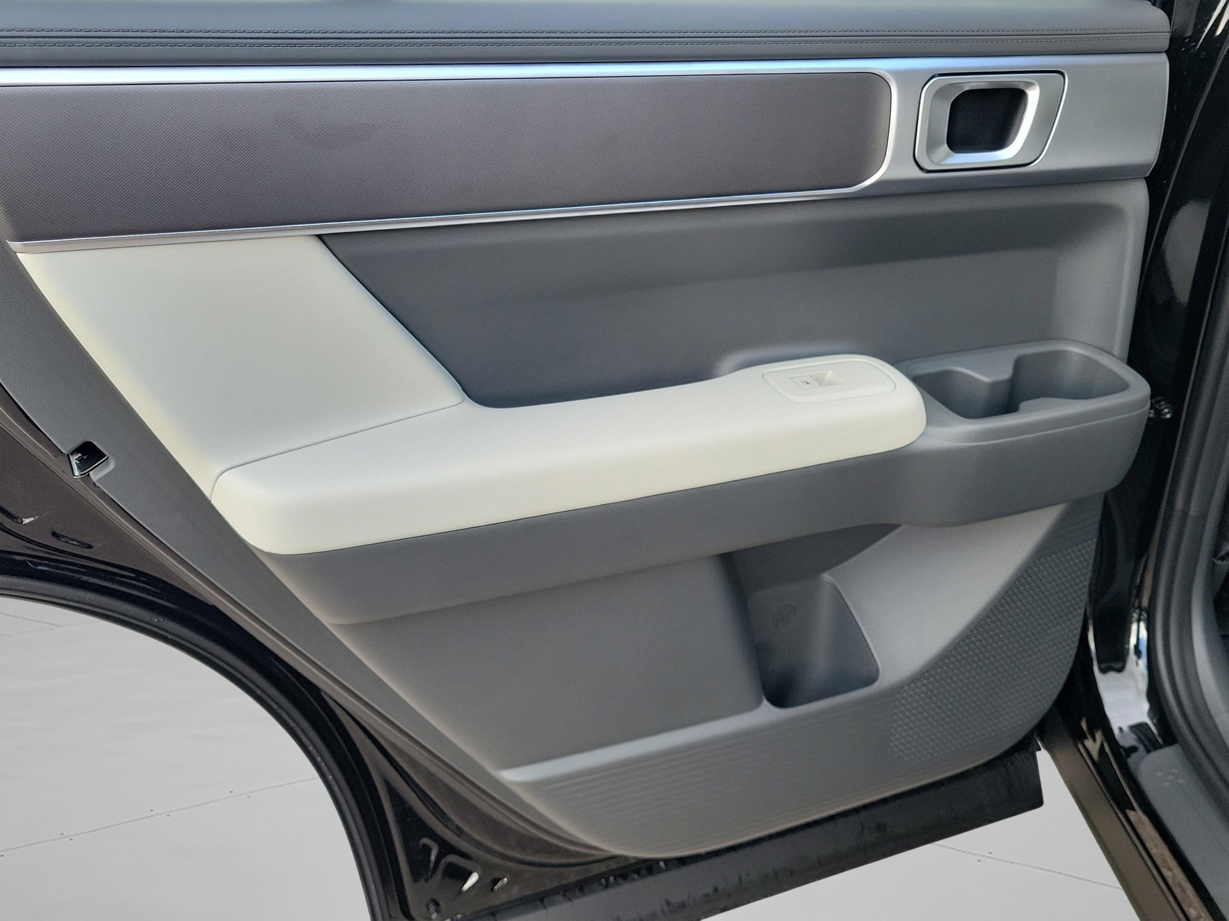 2026 Hyundai Santa Fe SE - Photo 26