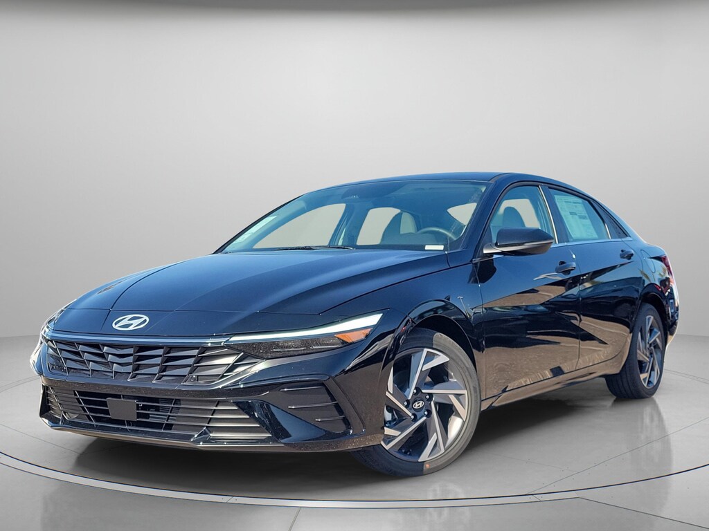 New 2026 Hyundai Elantra Limited Sedan