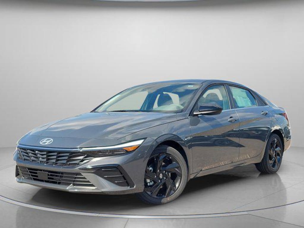 New 2026 Hyundai Elantra SEL Sport Premium Sedan