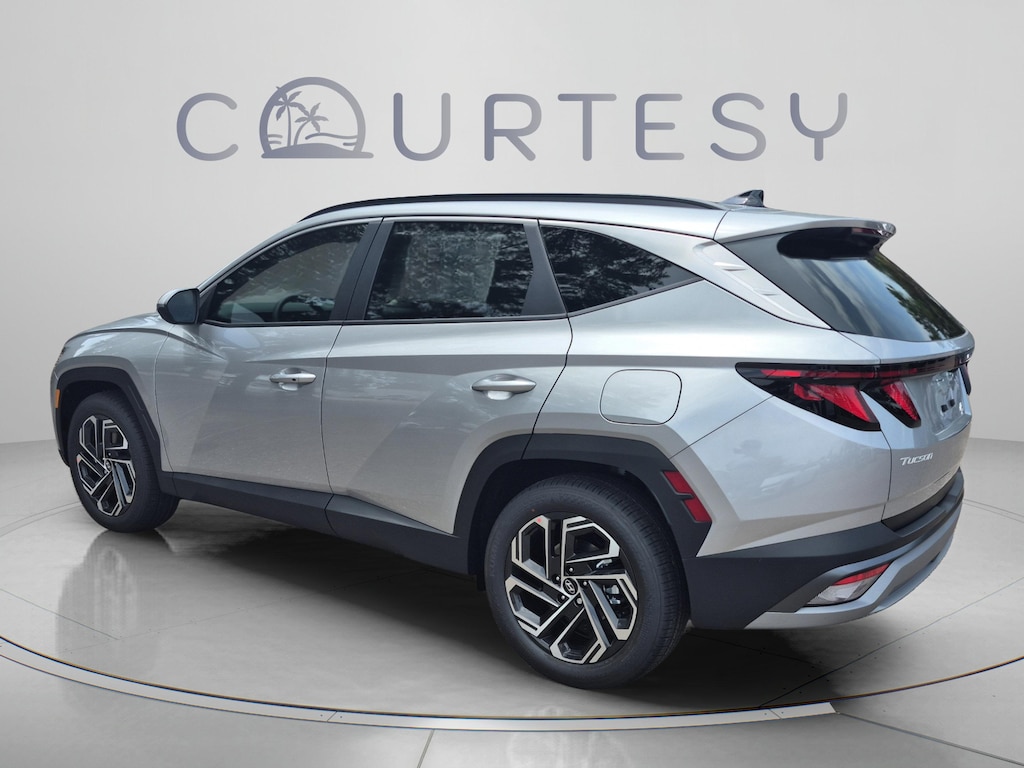 New 2026 Hyundai Tucson SEL Plus FWD SUV