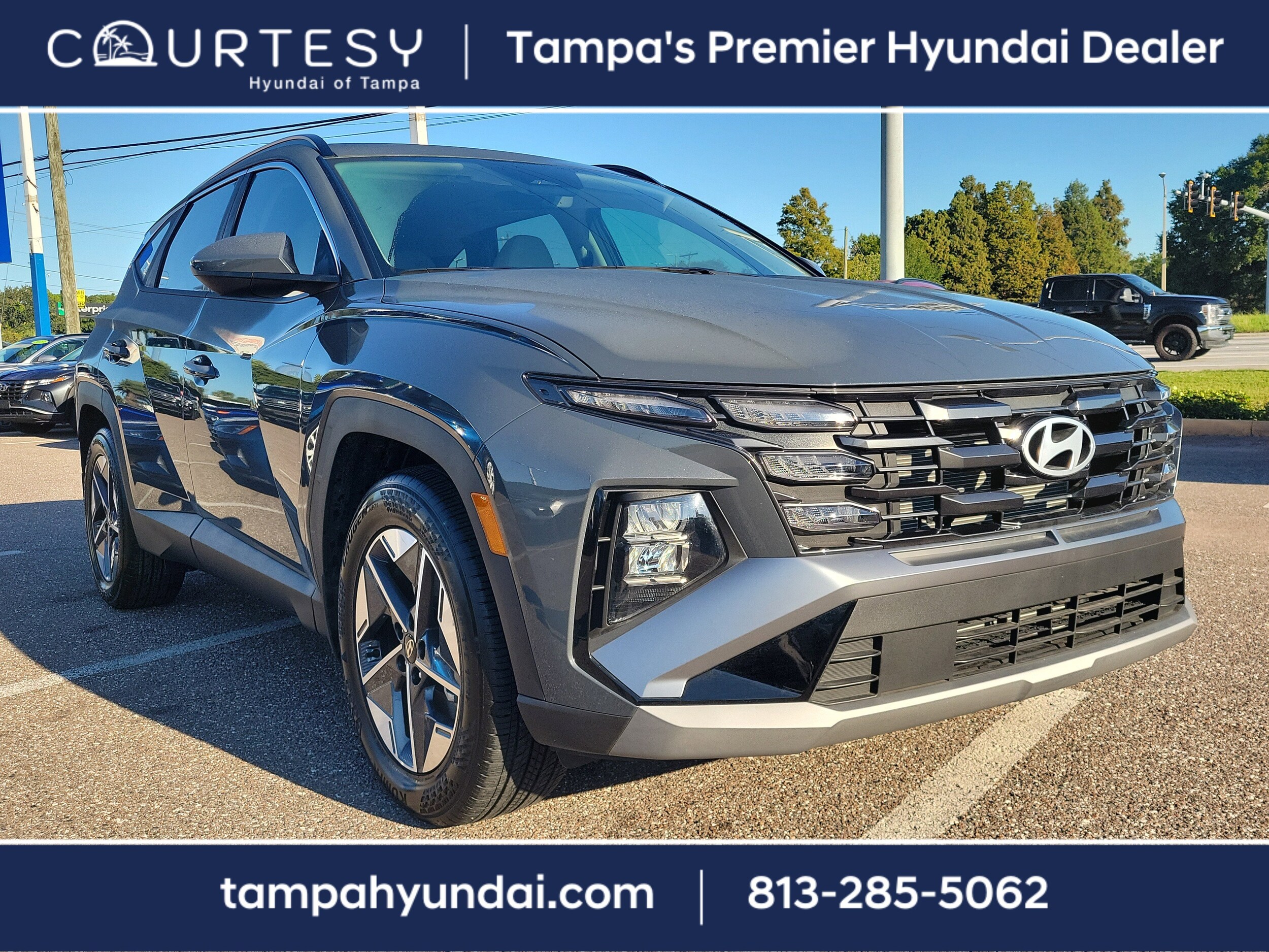 2025 Hyundai Tucson SEL photo 2