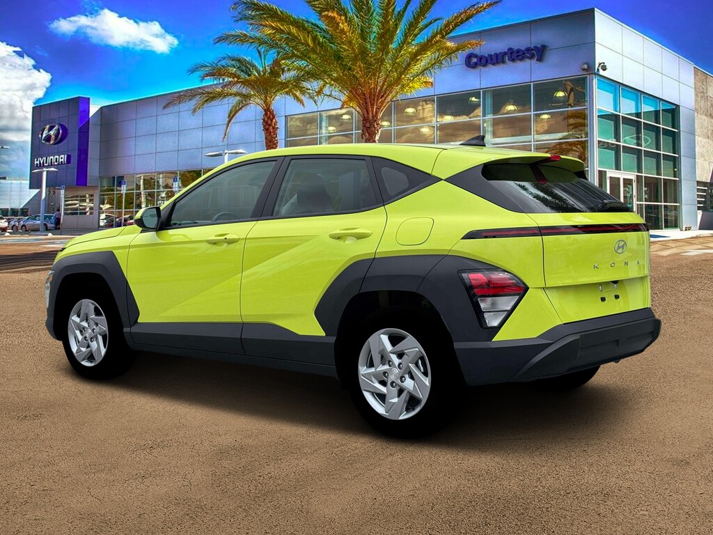 New 2026 Hyundai Kona SE FWD SUV