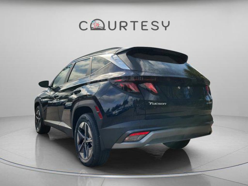 New 2026 Hyundai Tucson Hybrid SEL AWD SUV