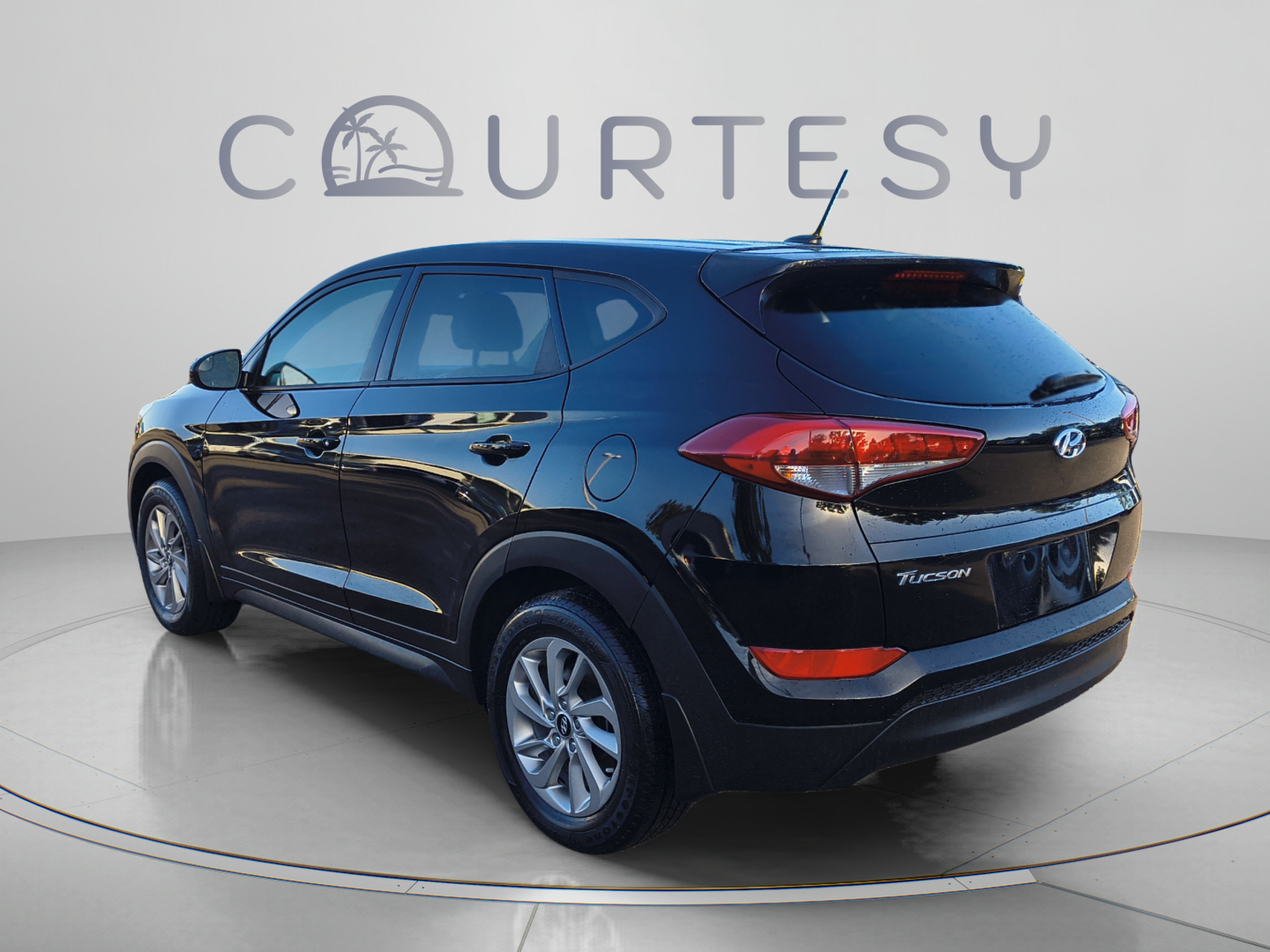 Used 2017 Hyundai Tucson SE SUV