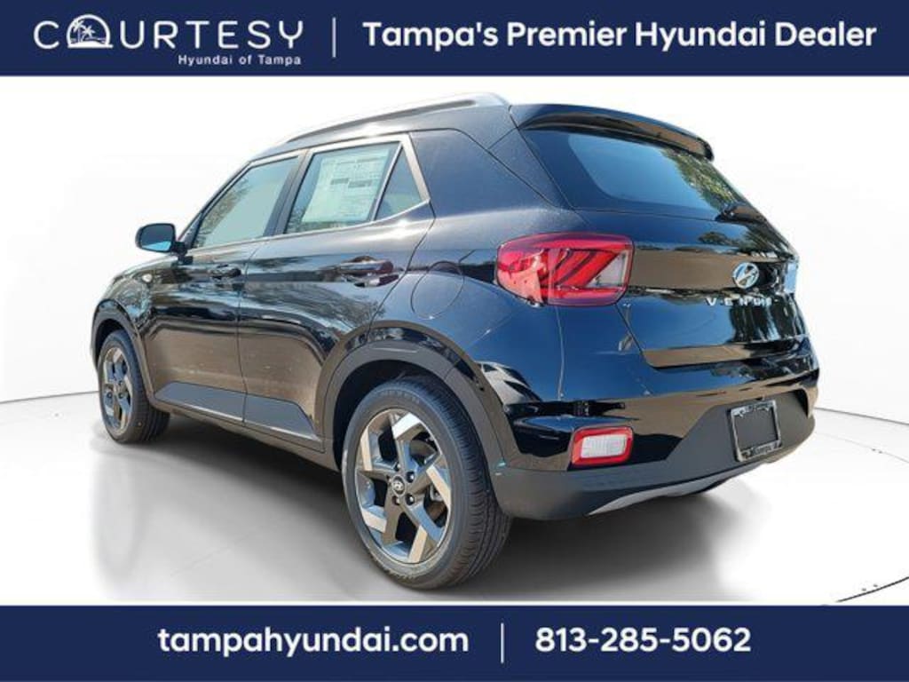 New 2025 Hyundai Venue SEL SUV