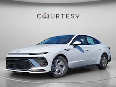 2026 Hyundai Sonata SE Sedan