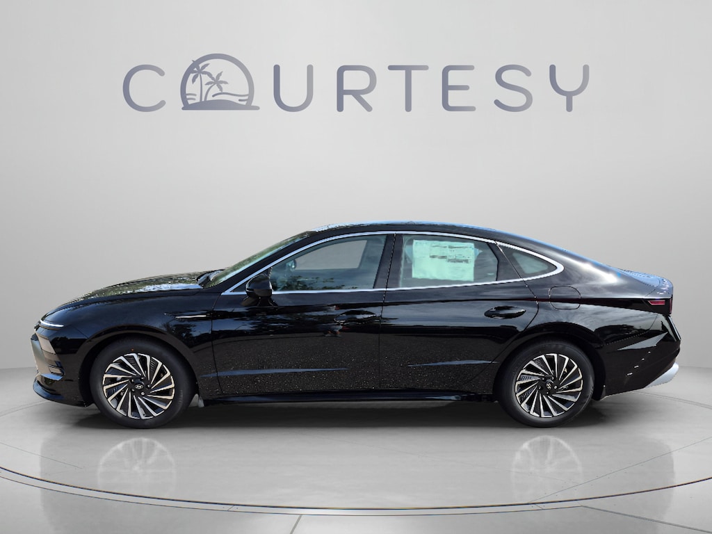 New 2026 Hyundai Sonata Hybrid SEL Sedan