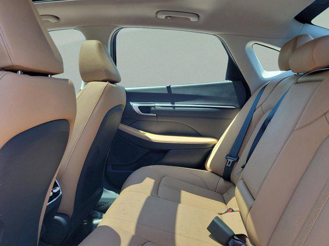 2025 Hyundai Sonata Hybrid Limited - Photo 12