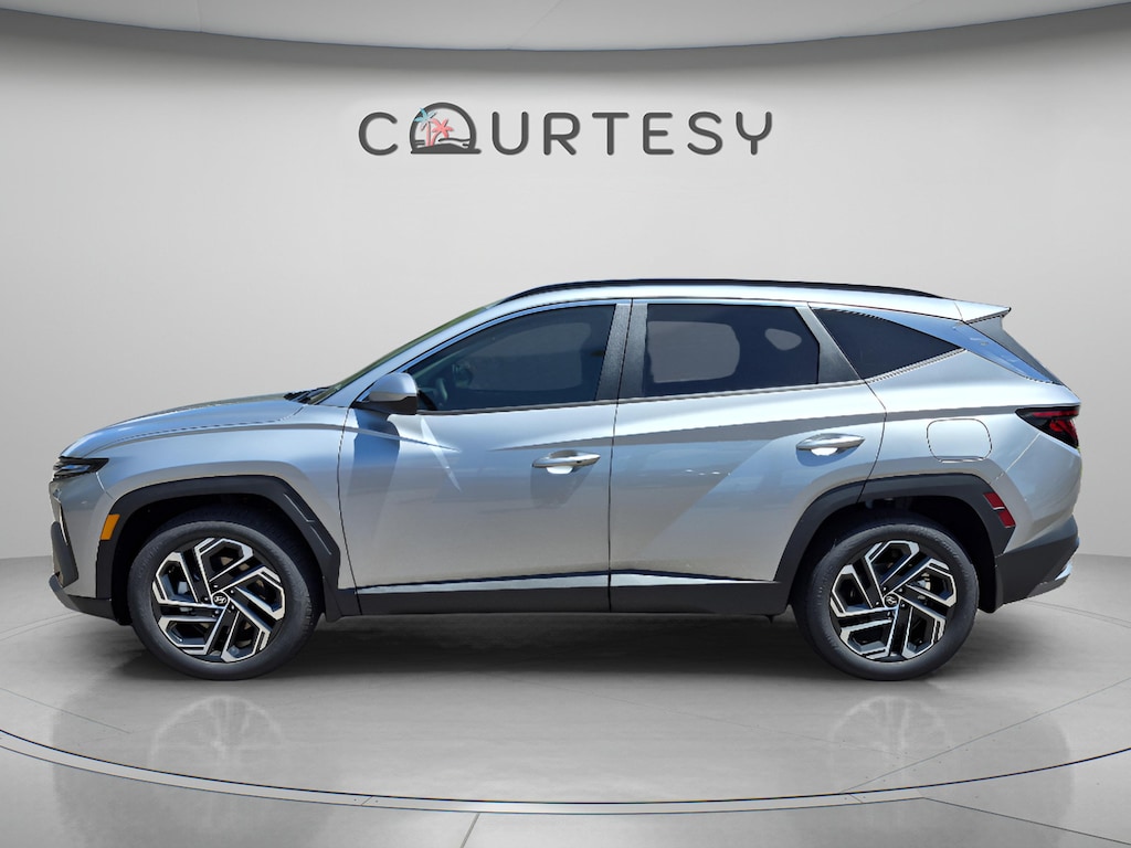 New 2026 Hyundai Tucson SEL Plus FWD SUV