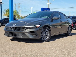 2024 Hyundai Elantra SEL Sedan