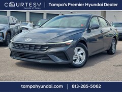 2025 Hyundai Elantra SE Sedan