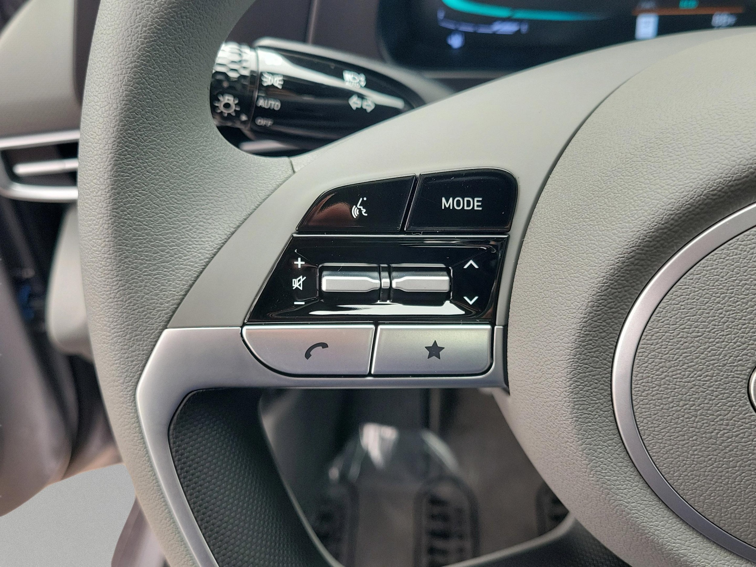 2025 Hyundai Elantra Blue - Photo 20