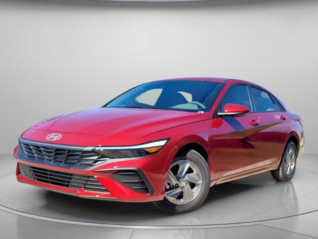 New 2026 Hyundai Elantra SE Sedan