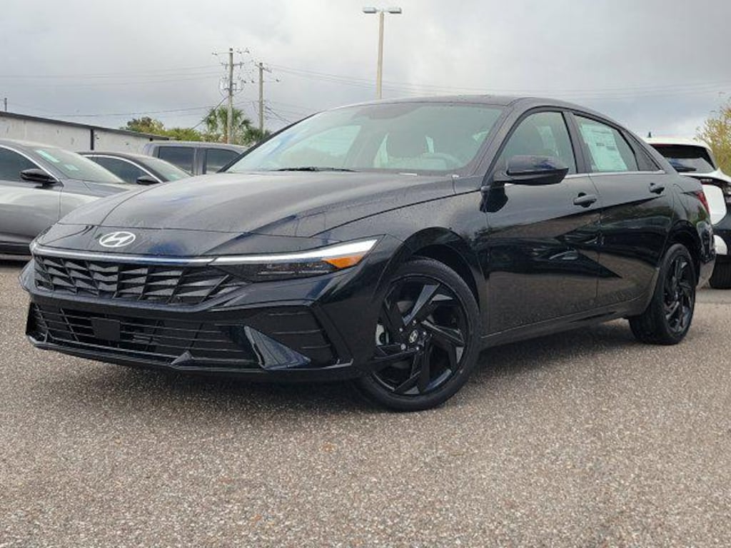 New 2026 Hyundai Elantra SEL Sport Premium Sedan