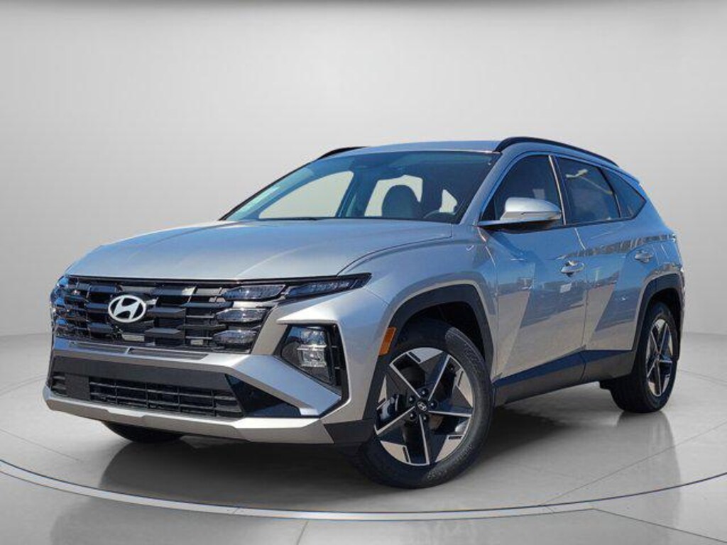 New 2026 Hyundai Tucson SEL Premium FWD SUV
