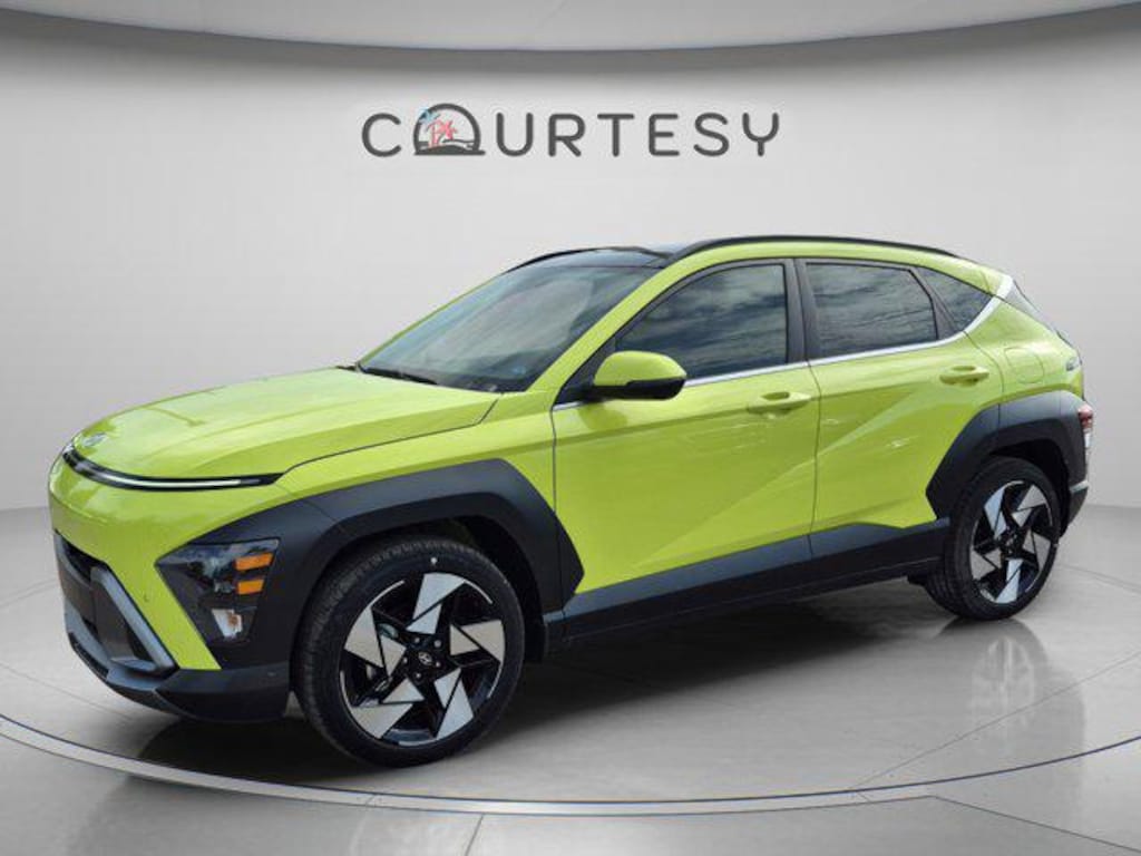 New 2026 Hyundai Kona Limited FWD SUV