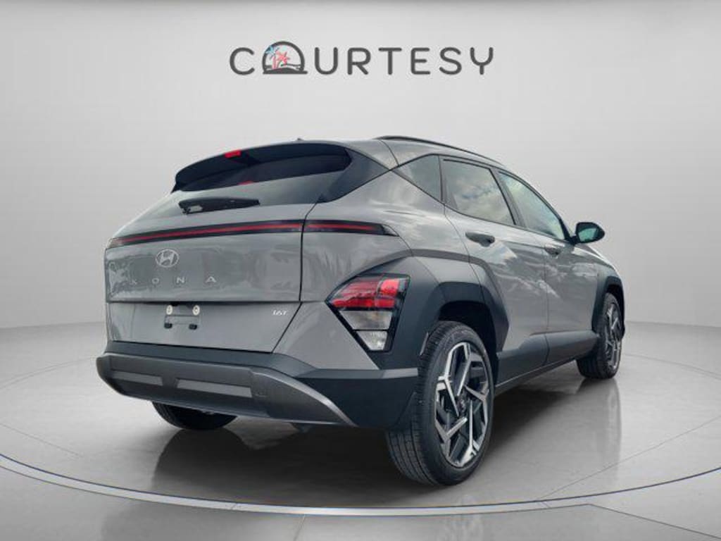 New 2026 Hyundai Kona SEL Premium FWD SUV
