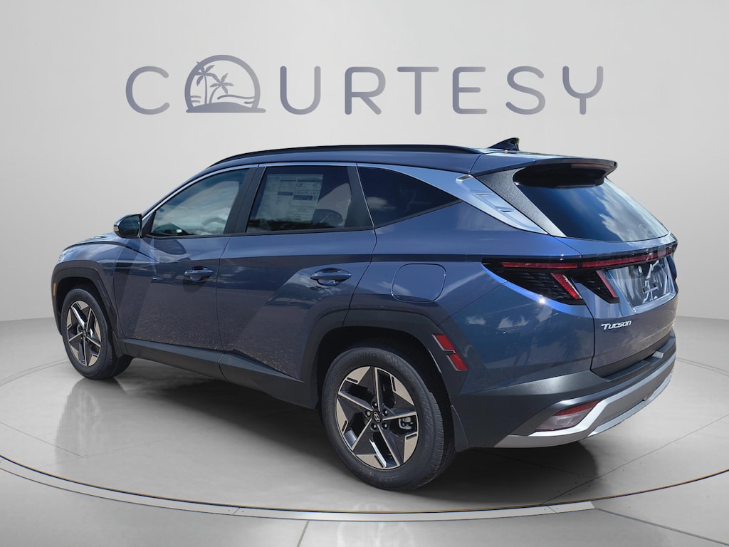 New 2026 Hyundai Tucson SEL Premium FWD SUV