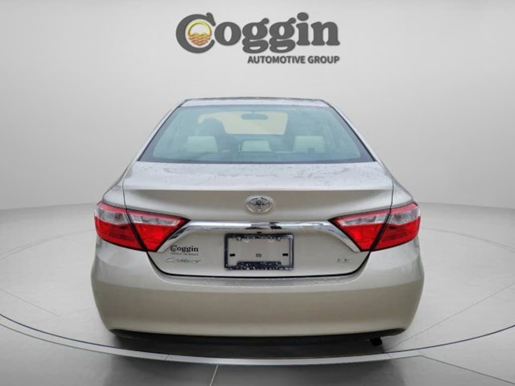 Used 2017 Toyota Camry LE Sedan