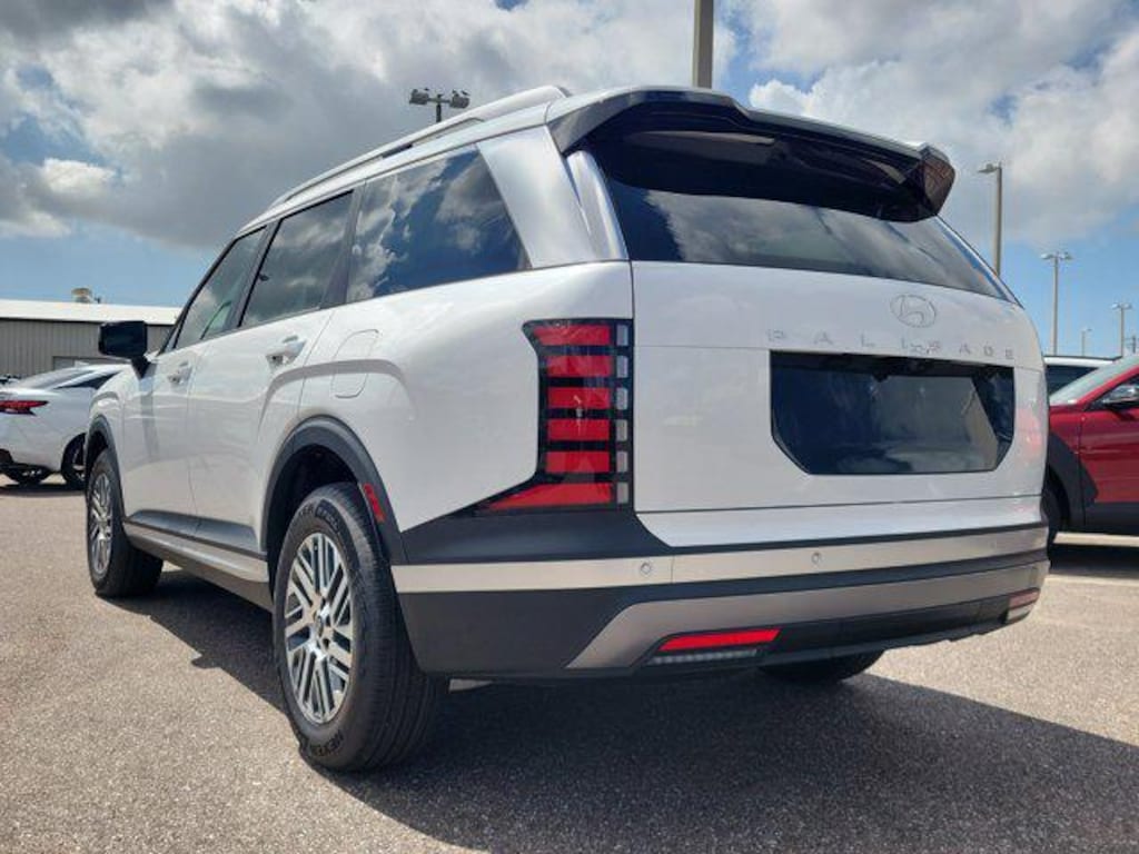 New 2026 Hyundai Palisade SEL FWD SUV
