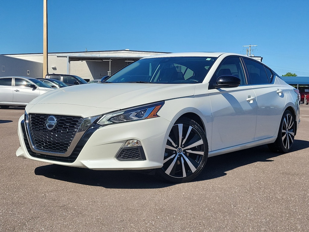 Used 2021 Nissan Altima 2.5 SR Sedan
