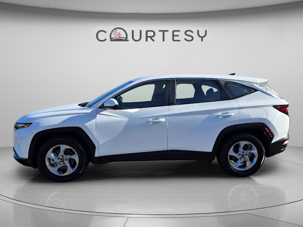 Used 2023 Hyundai Tucson SE SUV
