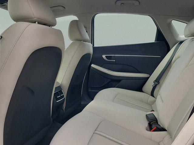 2025 Hyundai Sonata Hybrid SEL - Photo 7