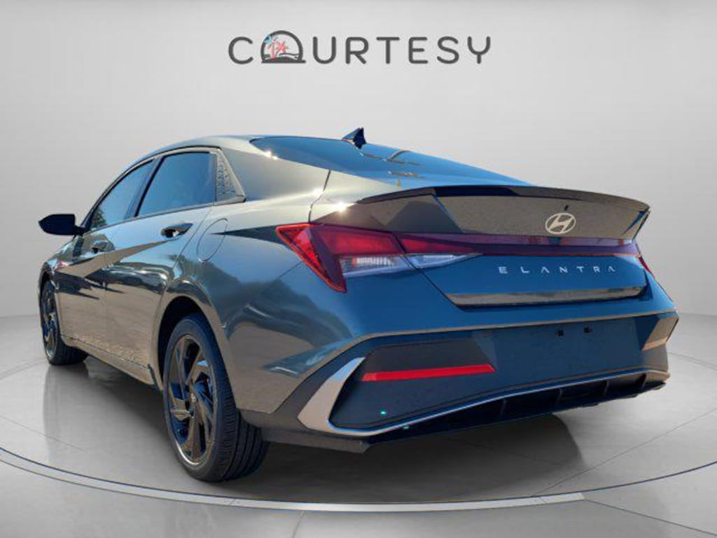 New 2026 Hyundai Elantra SEL Sport Sedan