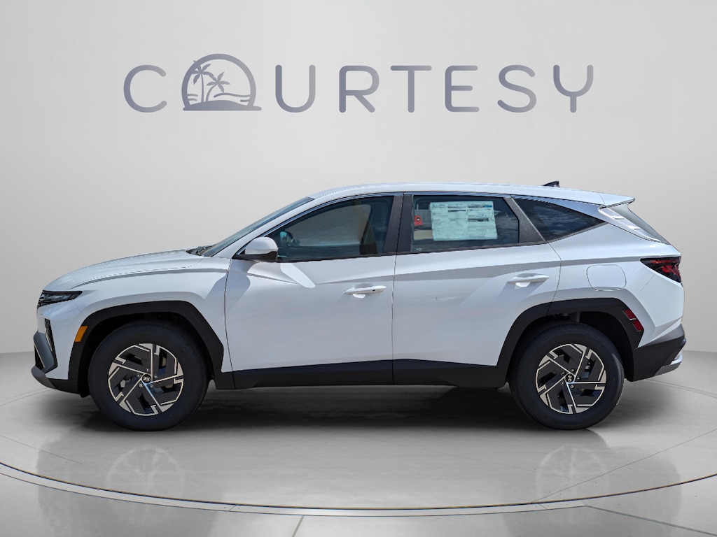 New 2026 Hyundai Tucson Hybrid SE SUV