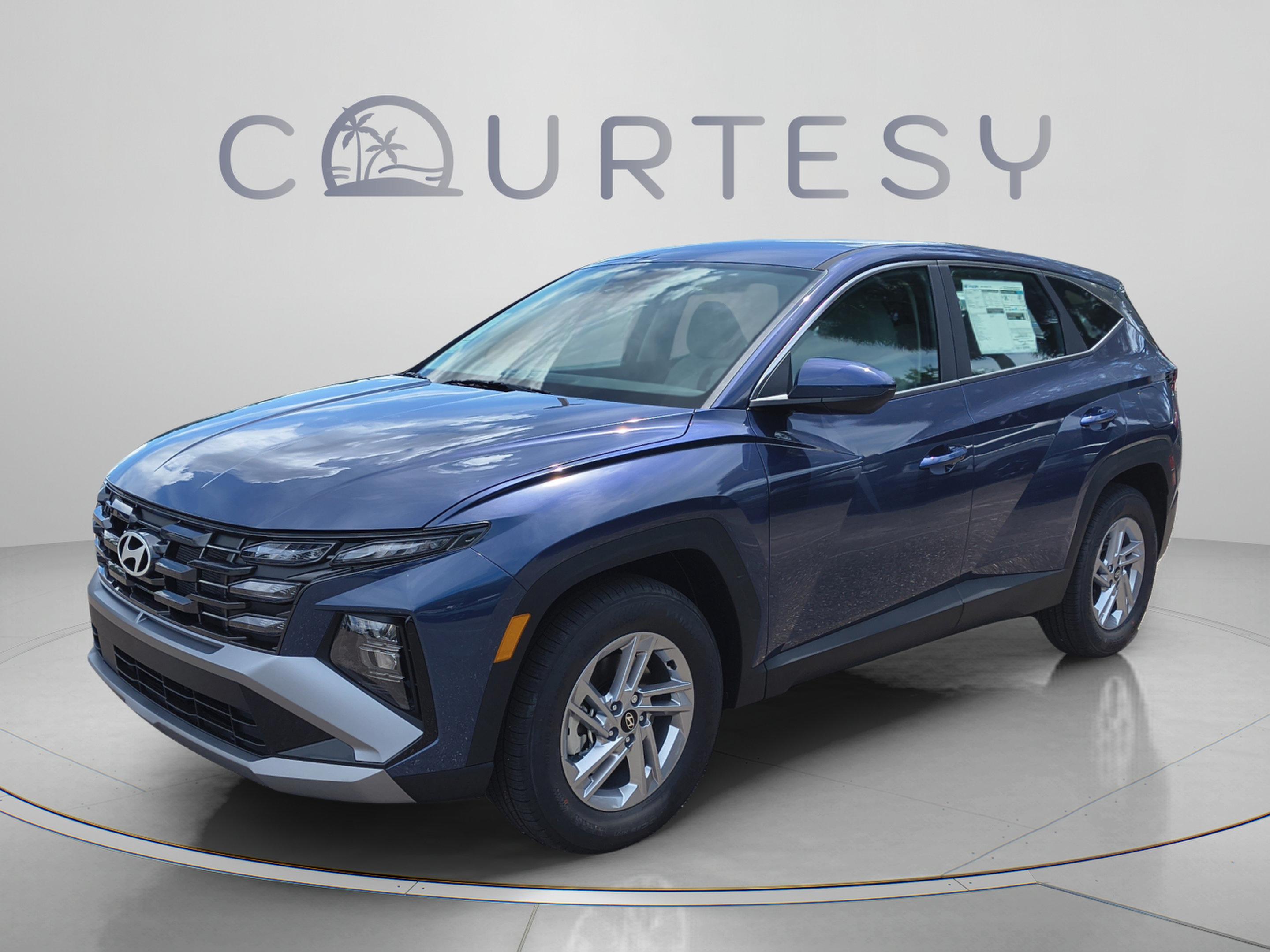 New 2026 Hyundai Tucson SE FWD SUV
