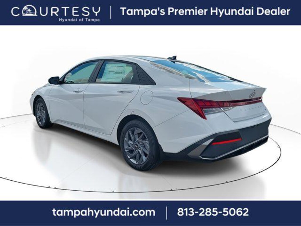 New 2025 Hyundai Elantra Hybrid Blue Sedan
