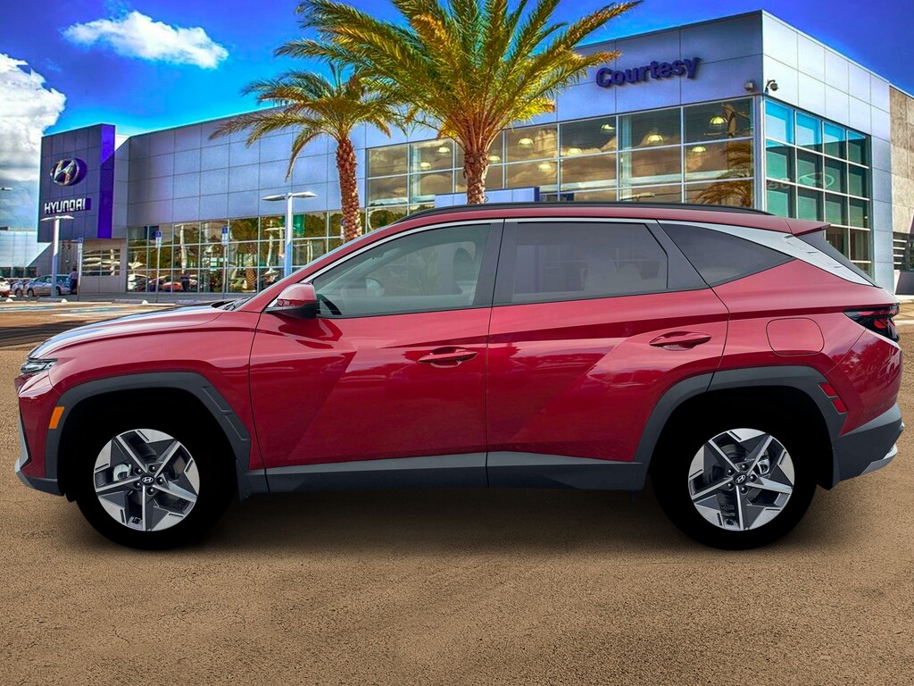 New 2026 Hyundai Tucson SEL FWD SUV