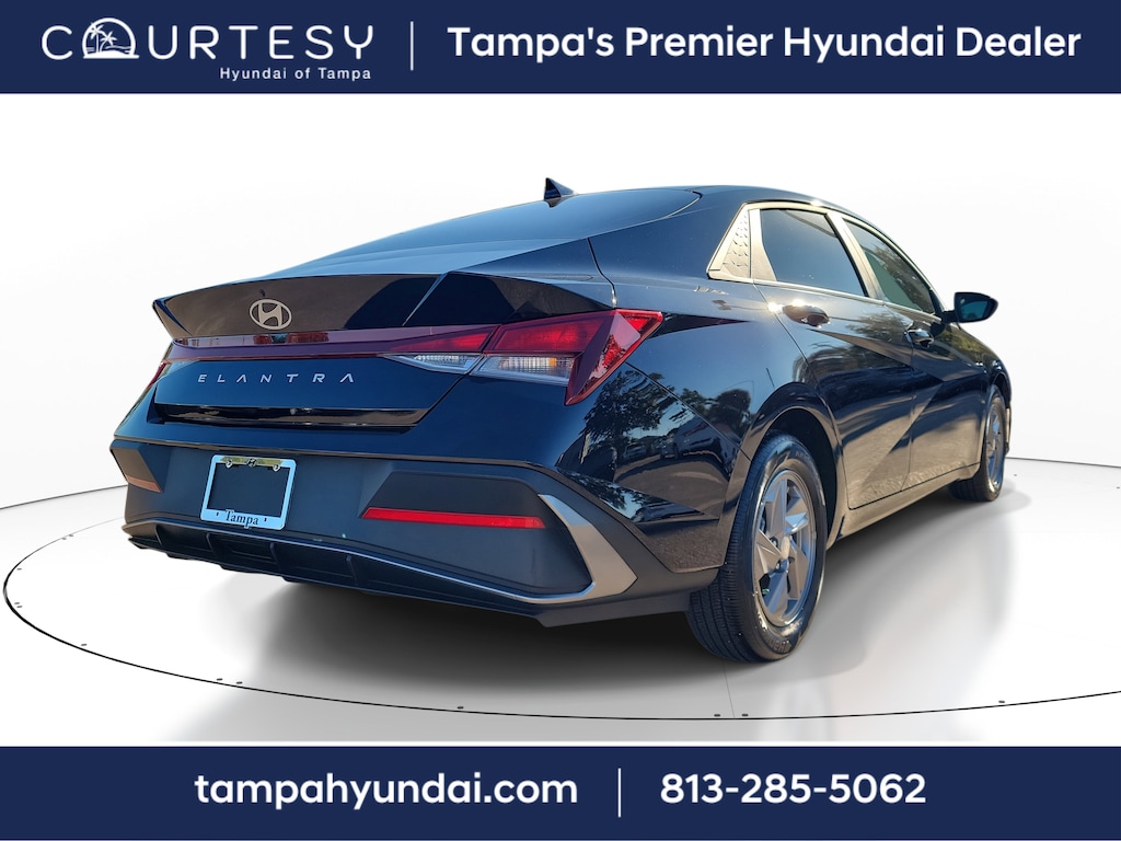 Certified 2025 Hyundai Elantra SE Sedan