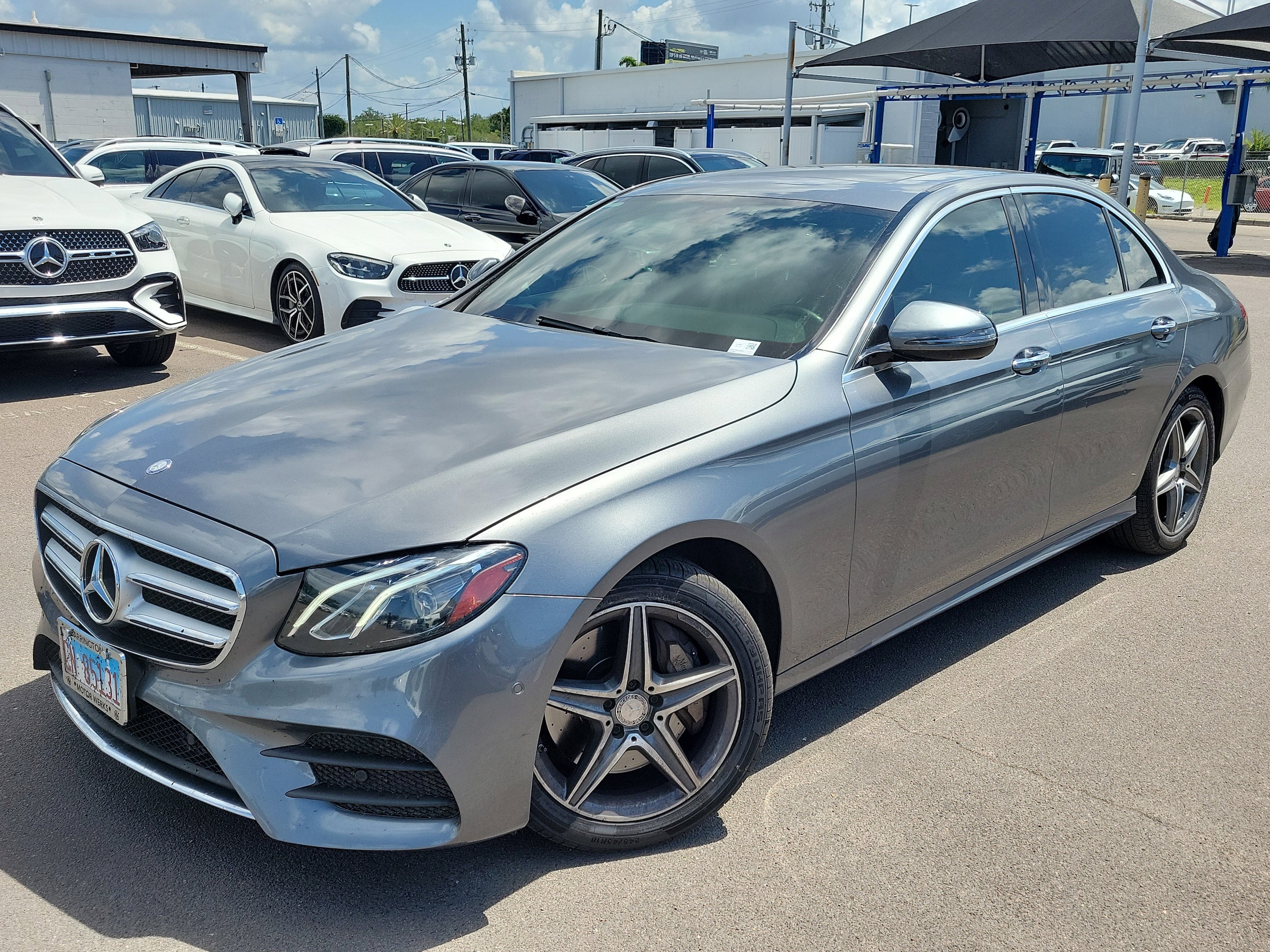 2017 Mercedes-Benz E-Class E300 4MATIC's photo