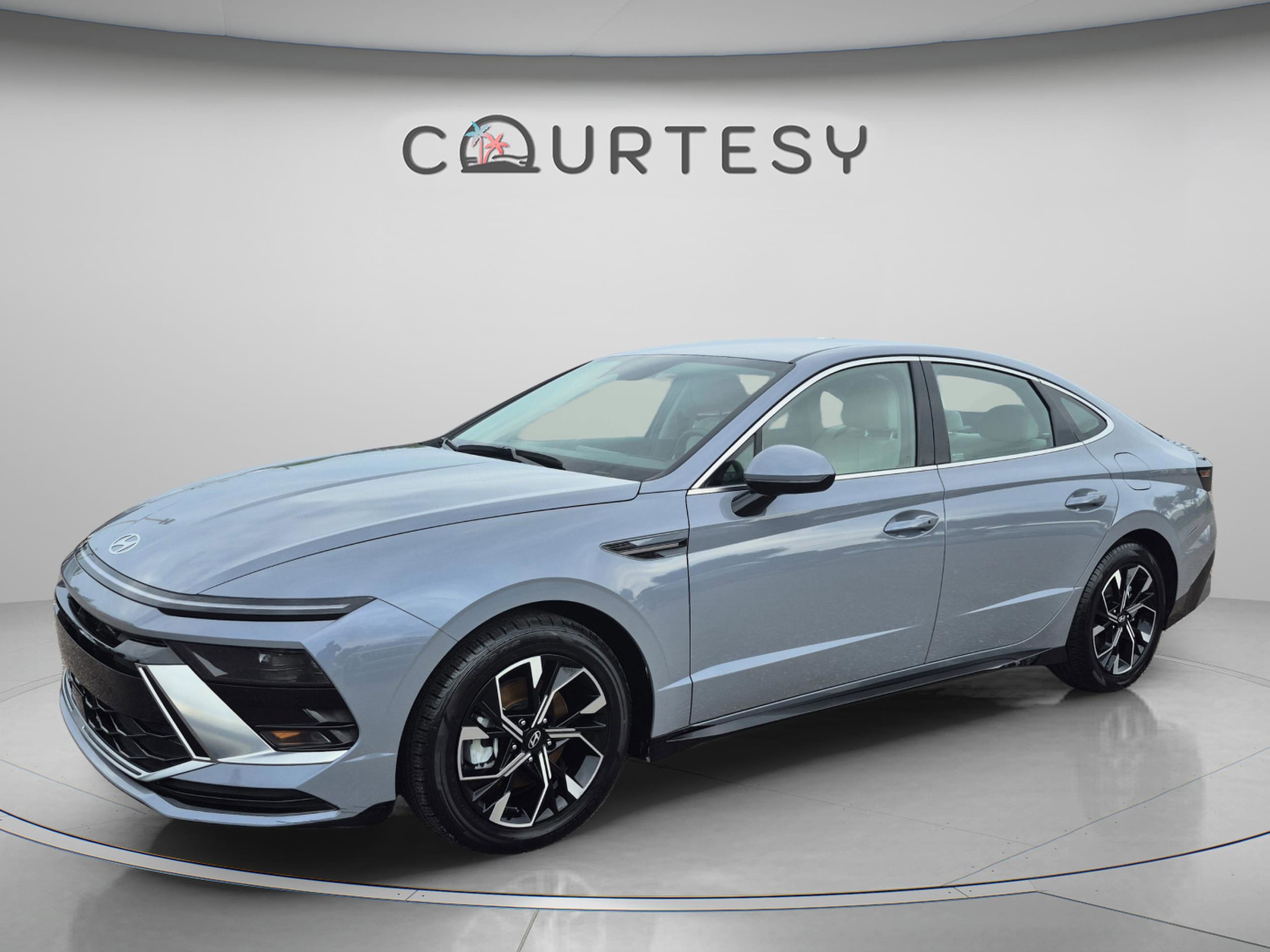 2025 Hyundai Sonata SEL's photo
