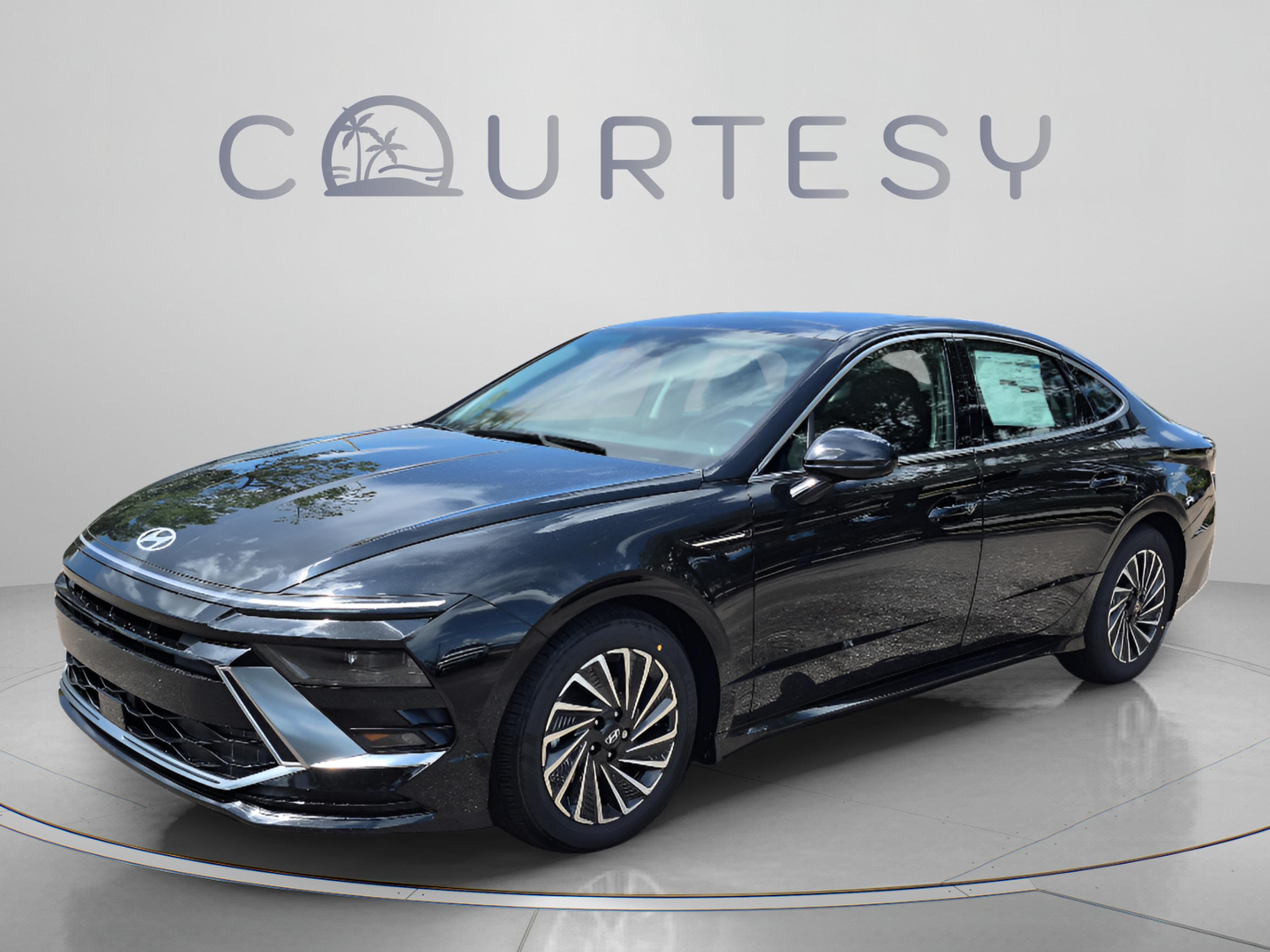 2026 Hyundai Sonata Hybrid SEL Sedan