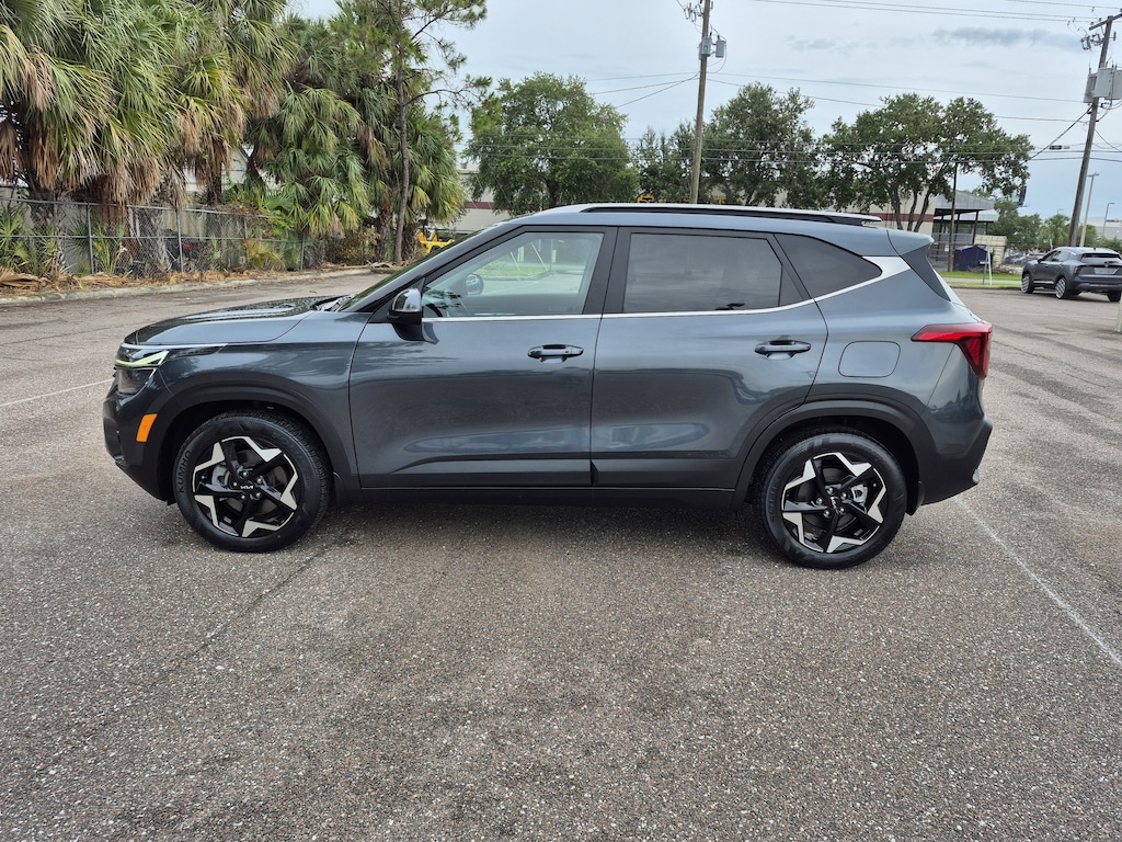 Used 2024 Kia Seltos EX SUV
