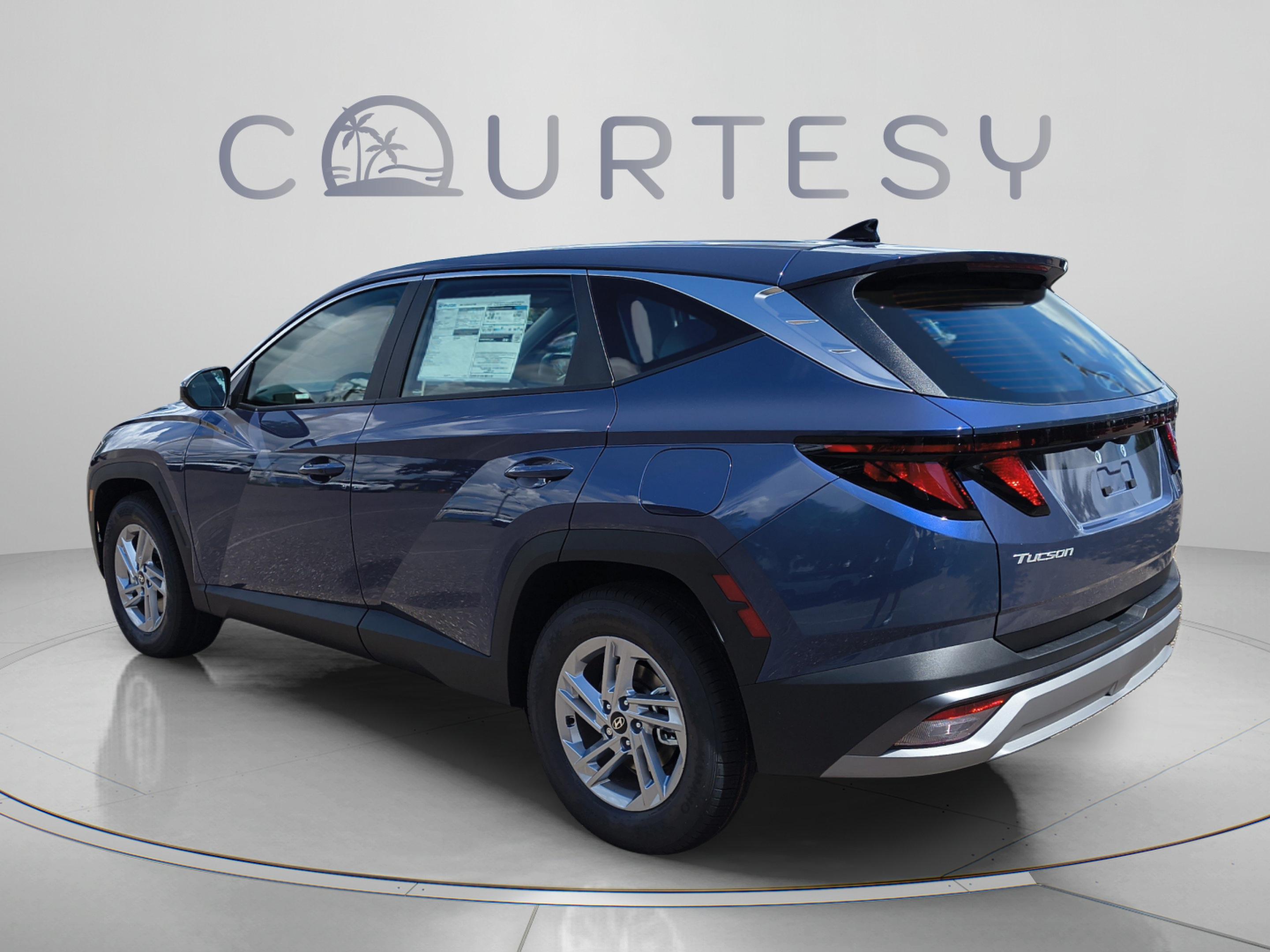 New 2026 Hyundai Tucson SE FWD SUV
