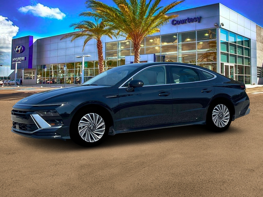 New 2025 Hyundai Sonata Hybrid SEL Sedan