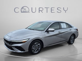 2025 Hyundai Elantra Hybrid Blue Sedan