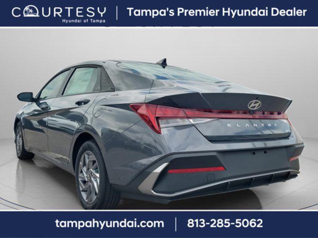 New 2025 Hyundai Elantra Hybrid Blue Sedan