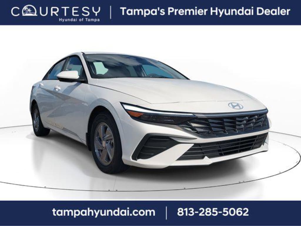 New 2026 Hyundai Elantra SE Sedan