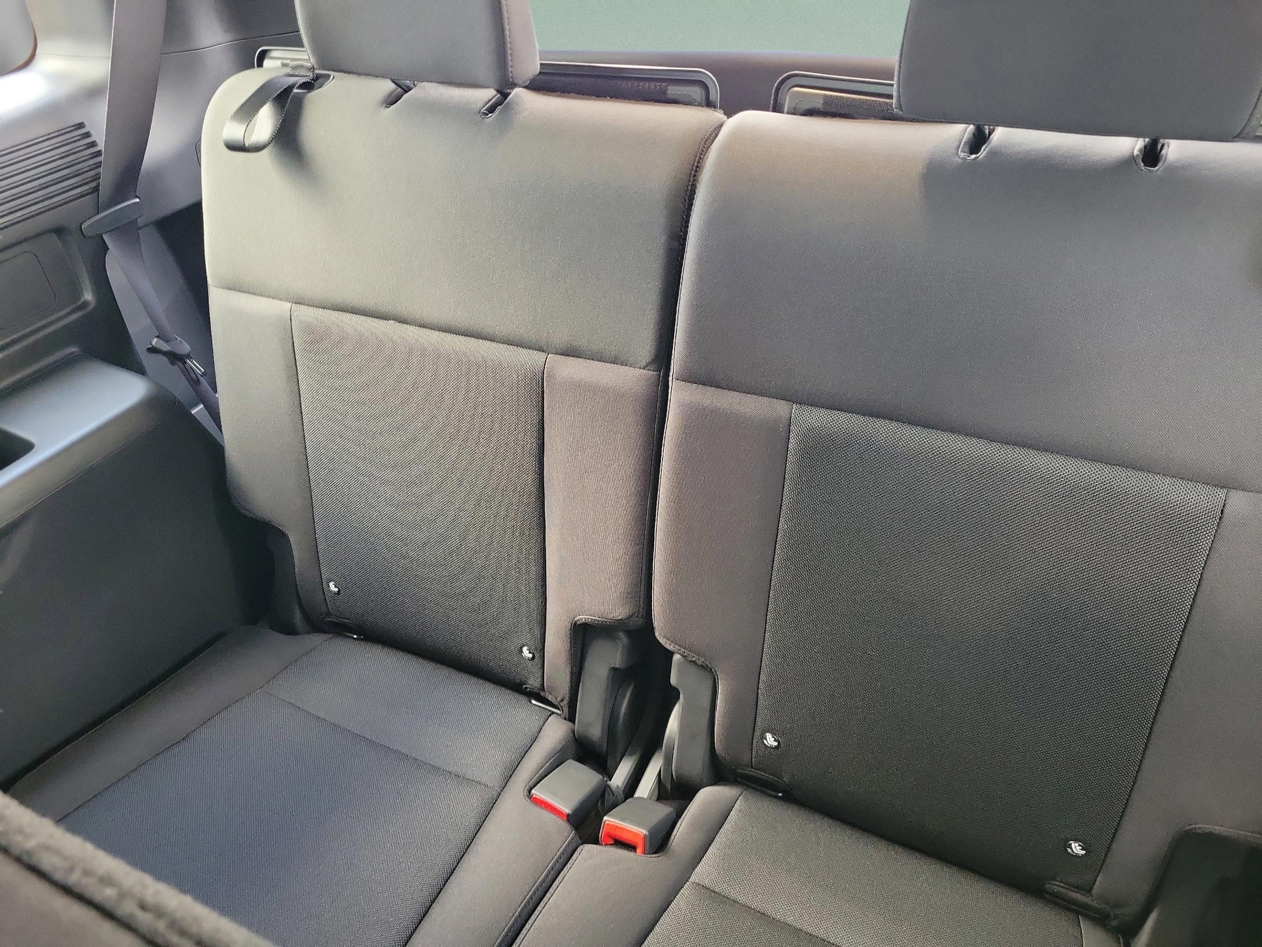 2026 Hyundai Santa Fe SE - Photo 10