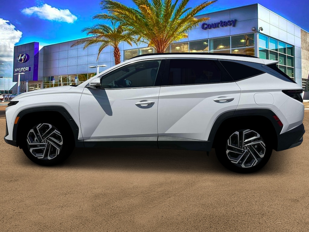 New 2026 Hyundai Tucson Limited FWD SUV