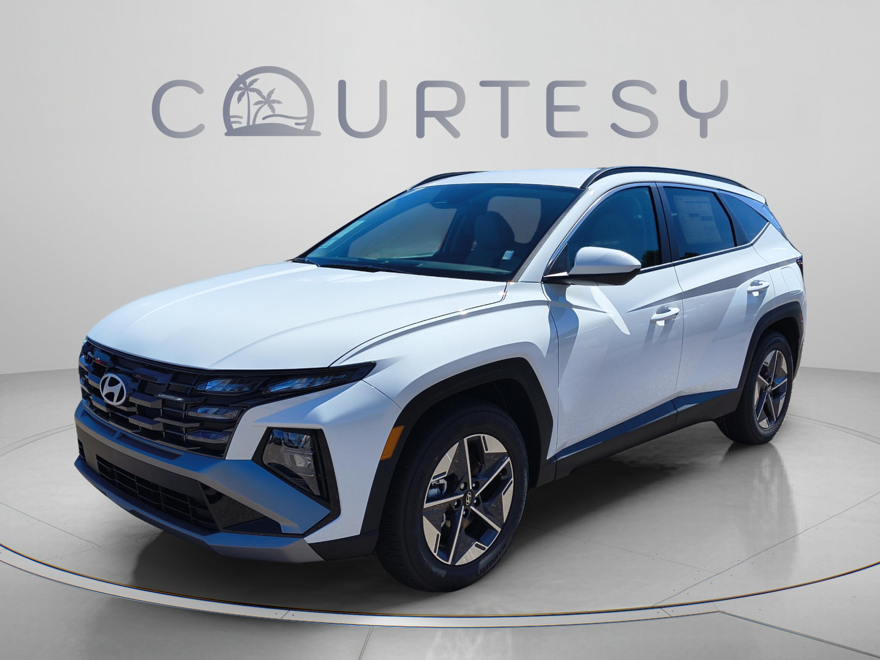 2026 Hyundai Tucson SEL Plus FWD SUV