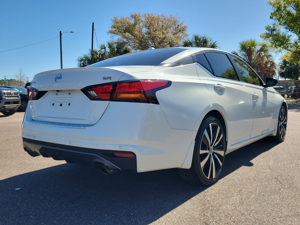 Used 2021 Nissan Altima 2.5 SR Sedan